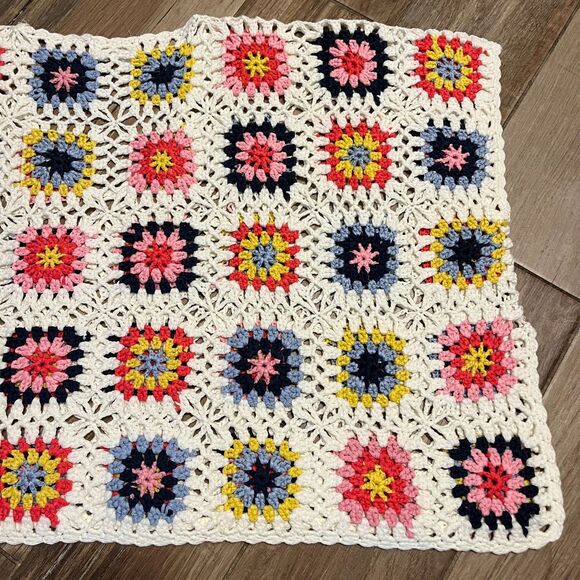 Anthropologie Saachi Crocket Colorblock Granny Square Poncho OS EUC - Picture 10 of 10